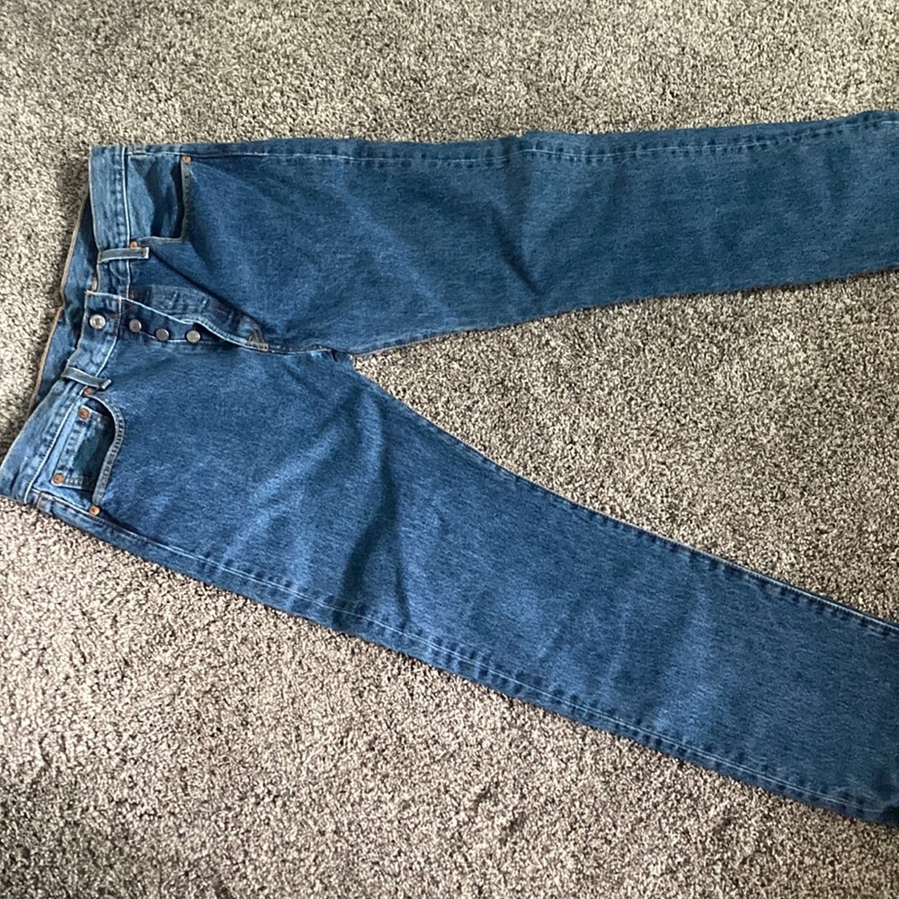 Levi’s 501 button fly 33x30